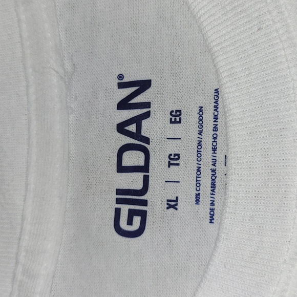 GILDAN, KEEP CALM IT'S A BOY T-SHIRT - Picture 2 of 3